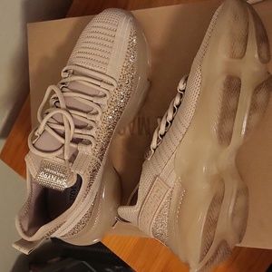 Steve Madden sneakers